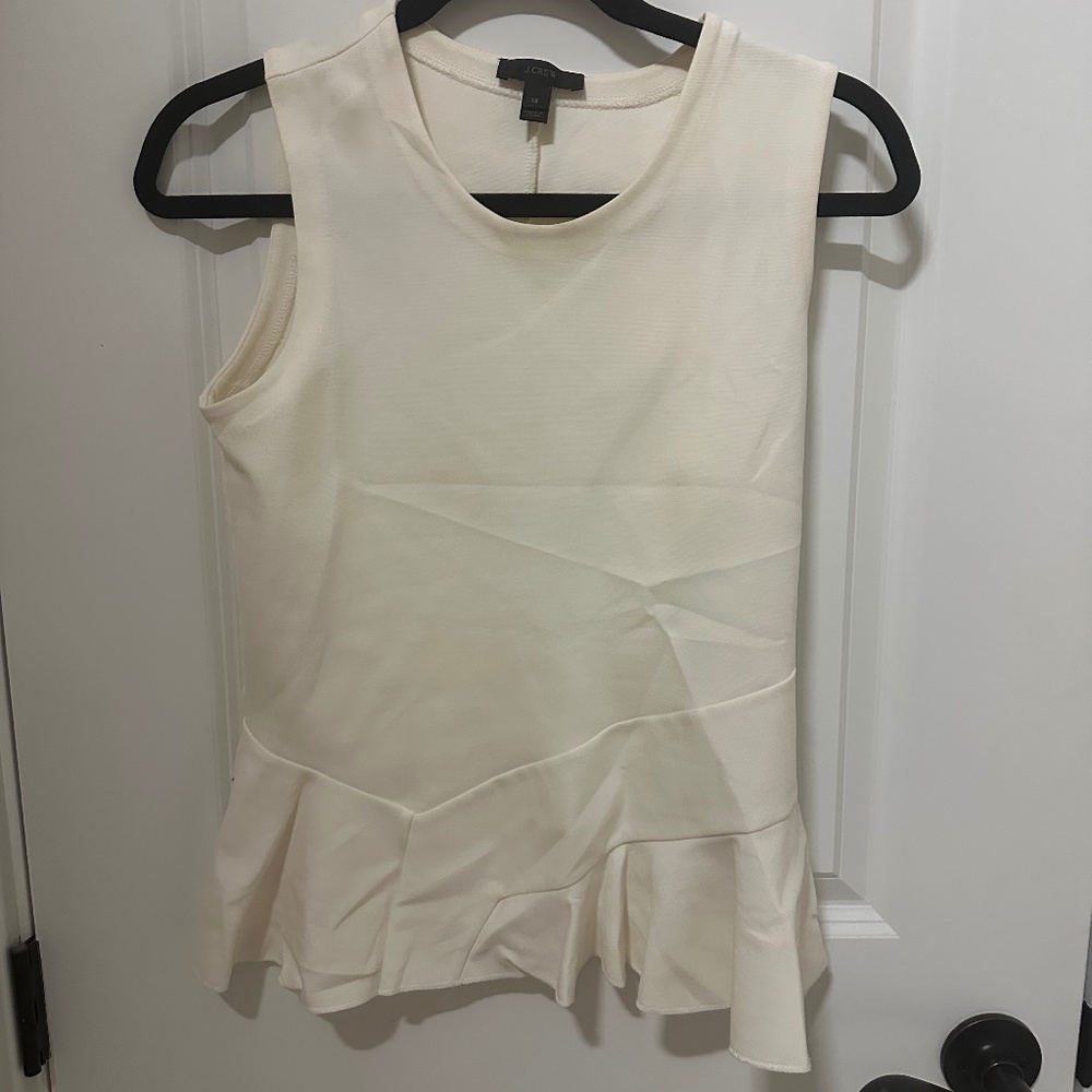 Women’s sleeveless shirt
